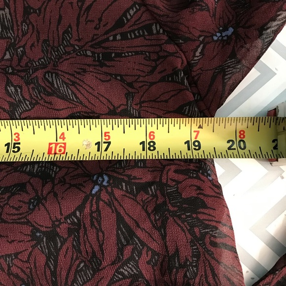 ASTR sz L long sleeve cutout floral tunic dress - Picture 8 of 8